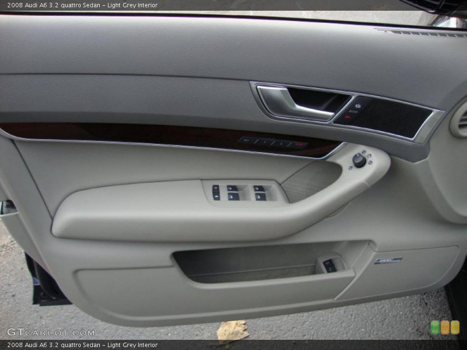 Light Grey Interior Door Panel for the 2008 Audi A6 3.2 quattro Sedan #39376730