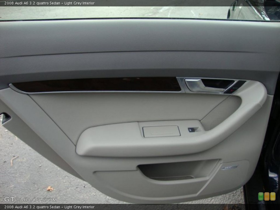 Light Grey Interior Door Panel for the 2008 Audi A6 3.2 quattro Sedan #39376842