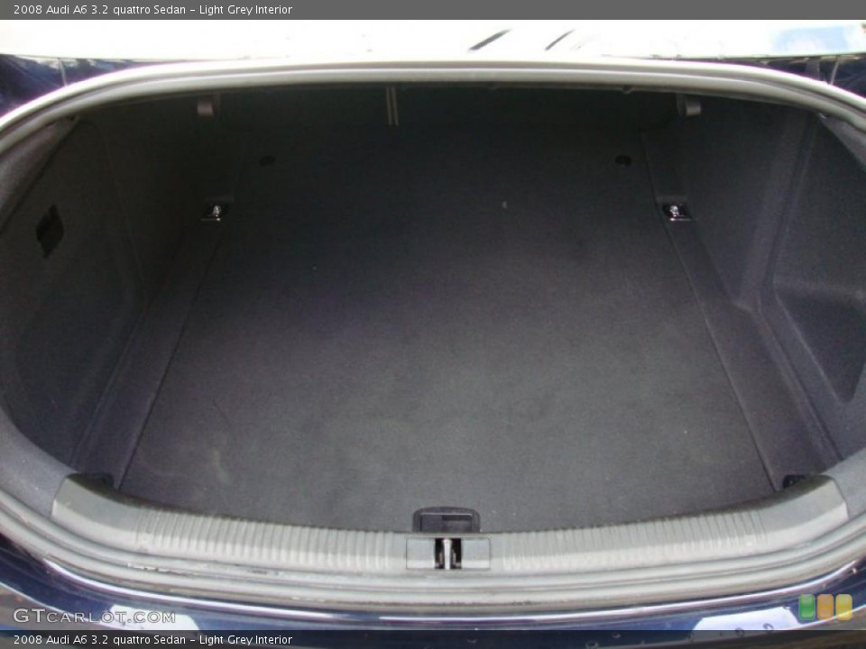 Light Grey Interior Trunk for the 2008 Audi A6 3.2 quattro Sedan #39376894
