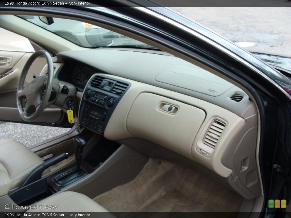 Ivory Interior Photo for the 1999 Honda Accord EX V6 Sedan #39377850