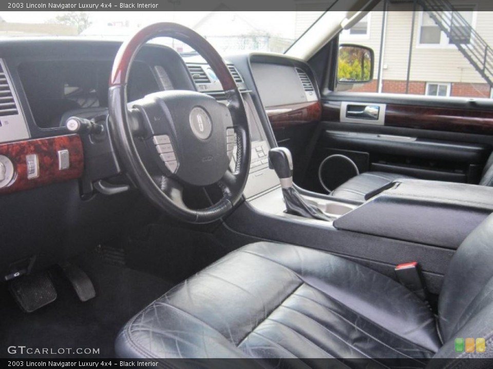 Black Interior Prime Interior for the 2003 Lincoln Navigator Luxury 4x4 #39383881