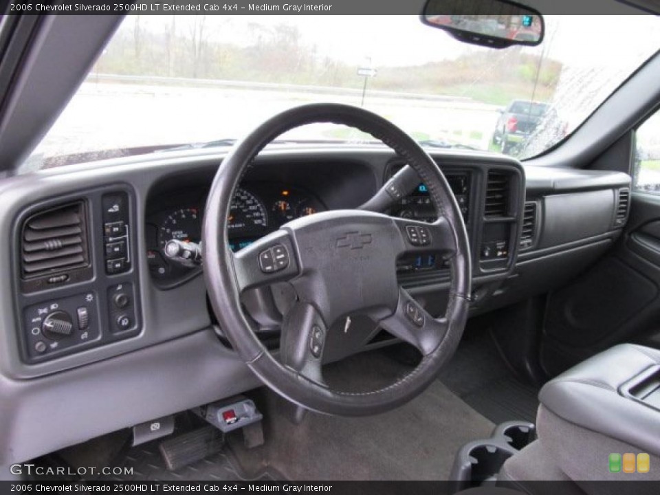 Medium Gray Interior Photo for the 2006 Chevrolet Silverado 2500HD LT Extended Cab 4x4 #39385061