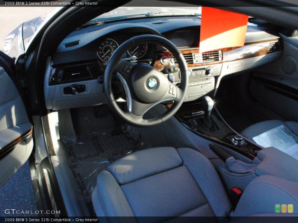 Grey Interior Photo for the 2009 BMW 3 Series 328i Convertible #39385745