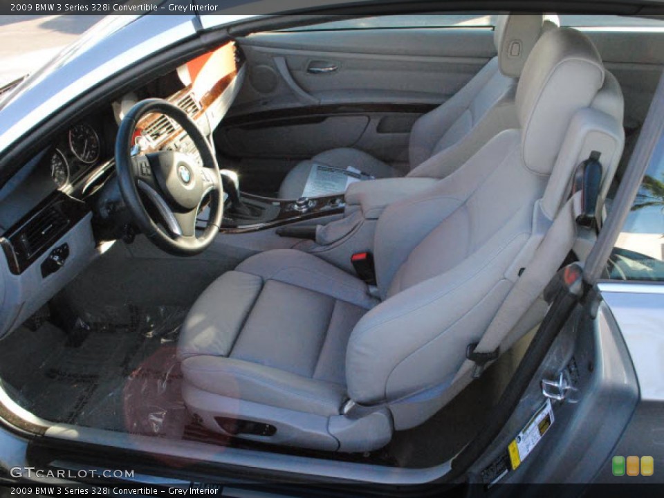 Grey Interior Photo for the 2009 BMW 3 Series 328i Convertible #39385773