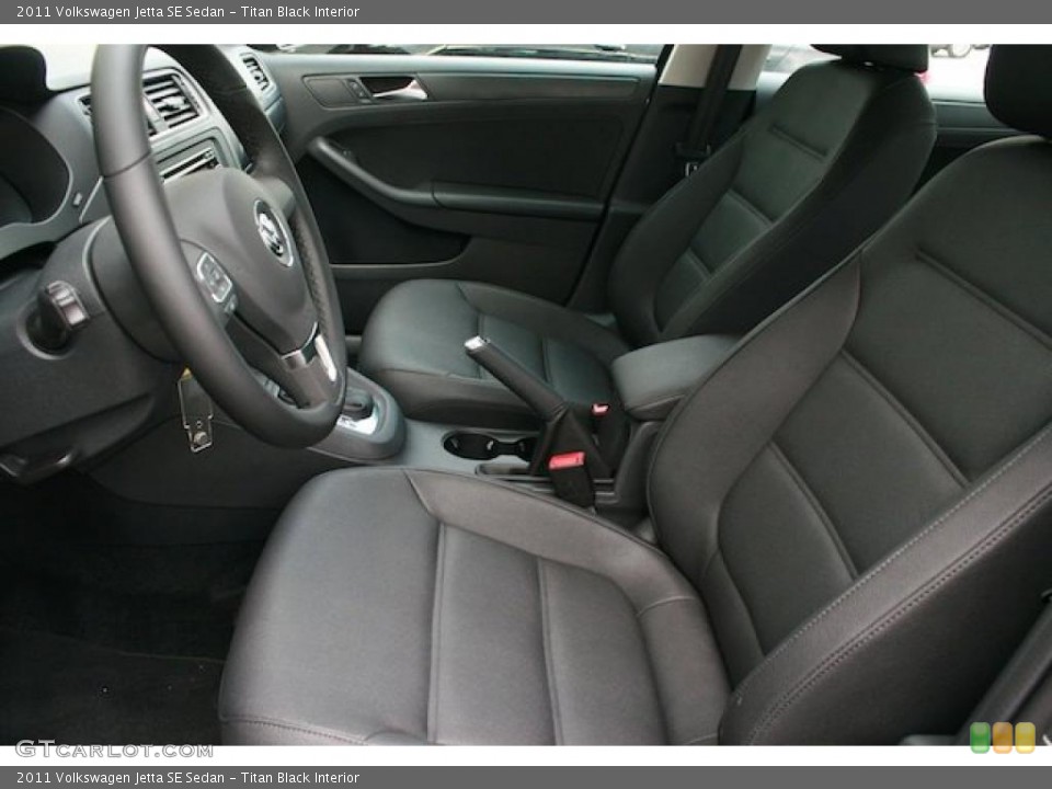 Titan Black Interior Photo for the 2011 Volkswagen Jetta SE Sedan #39386601
