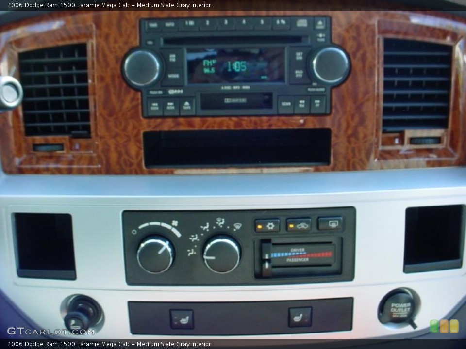 Medium Slate Gray Interior Controls for the 2006 Dodge Ram 1500 Laramie Mega Cab #39394505