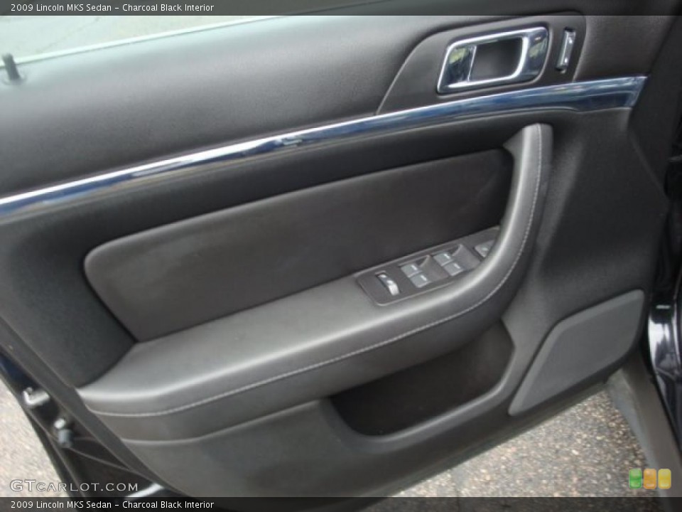 Charcoal Black Interior Door Panel for the 2009 Lincoln MKS Sedan #39397525