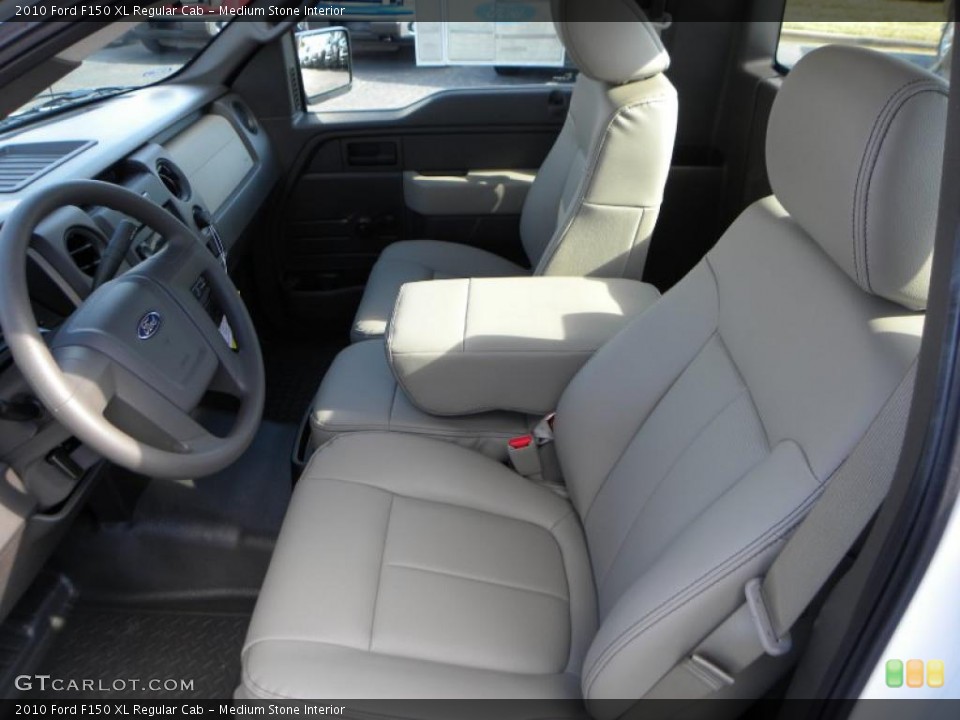 Medium Stone Interior Photo for the 2010 Ford F150 XL Regular Cab #39399329