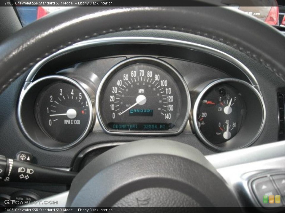 Ebony Black Interior Gauges for the 2005 Chevrolet SSR  #39400145