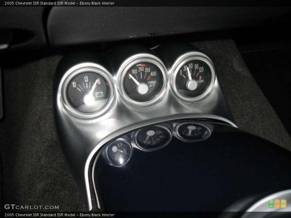 Ebony Black Interior Gauges for the 2005 Chevrolet SSR  #39400161