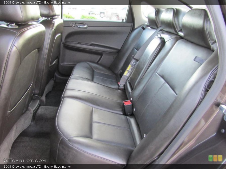 Ebony Black Interior Photo for the 2008 Chevrolet Impala LTZ #39400305