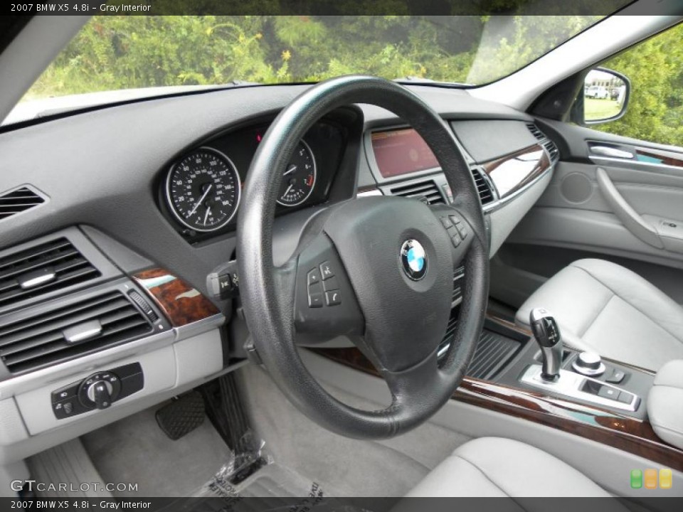 Gray Interior Photo for the 2007 BMW X5 4.8i #39403173
