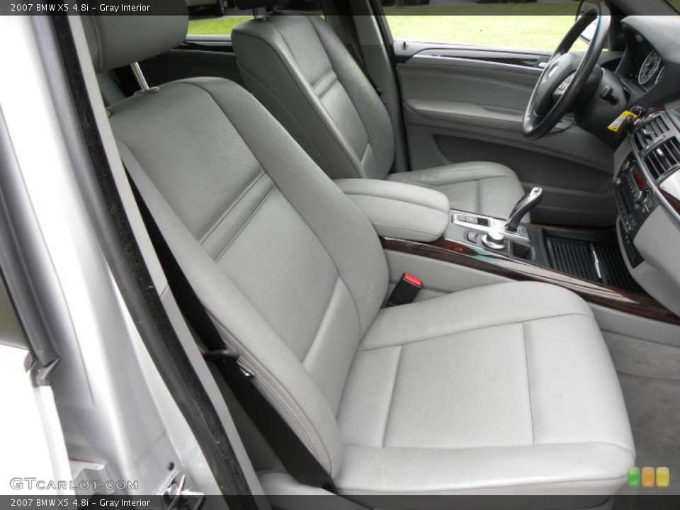 Gray Interior Photo for the 2007 BMW X5 4.8i #39403289