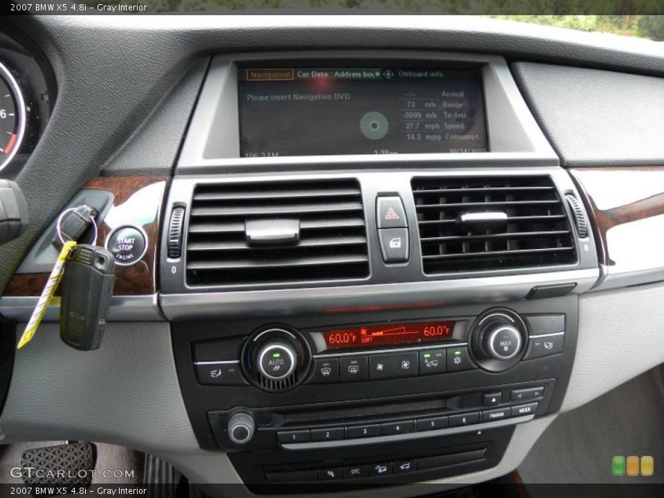 Gray Interior Controls for the 2007 BMW X5 4.8i #39403505