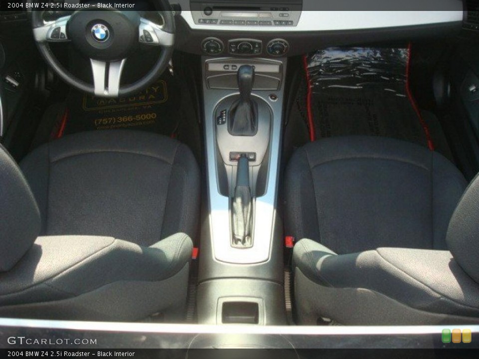 Black Interior Photo for the 2004 BMW Z4 2.5i Roadster #39406809