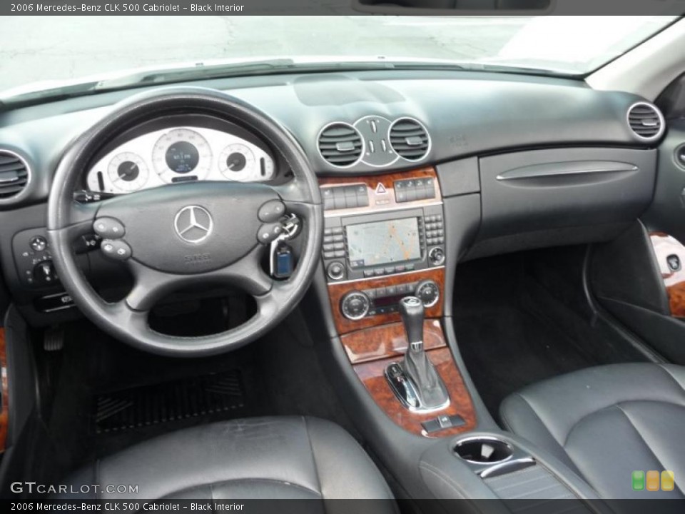 Black Interior Photo for the 2006 Mercedes-Benz CLK 500 Cabriolet #39406823