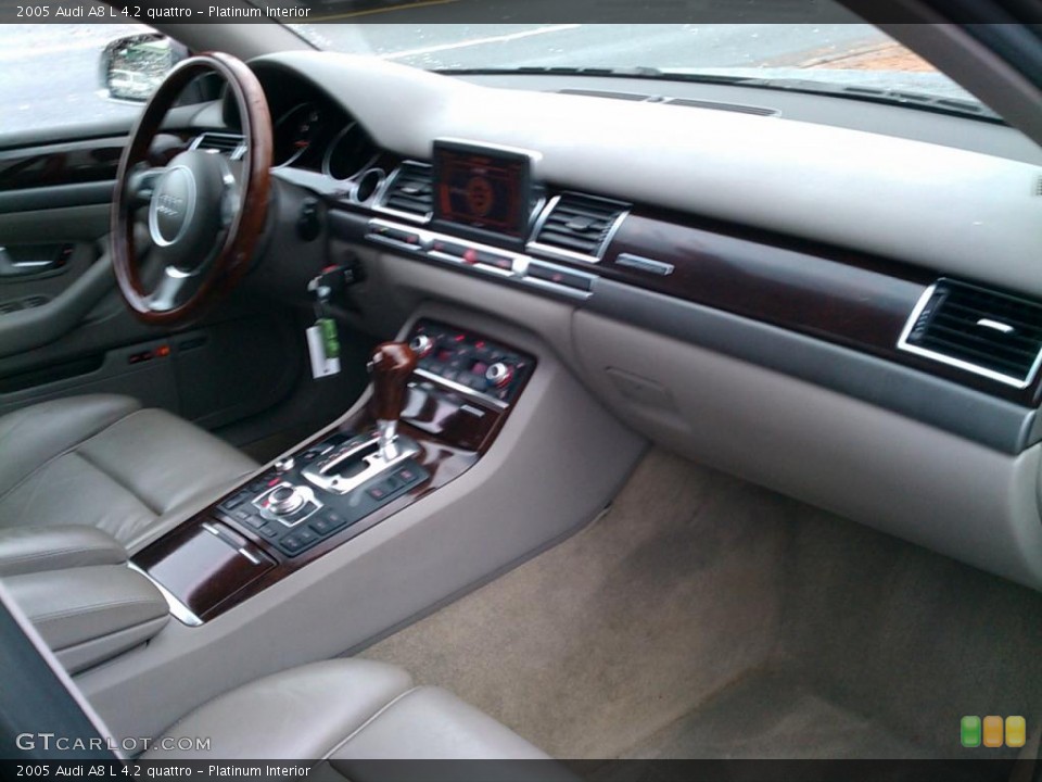 Platinum Interior Dashboard for the 2005 Audi A8 L 4.2 quattro #39406917