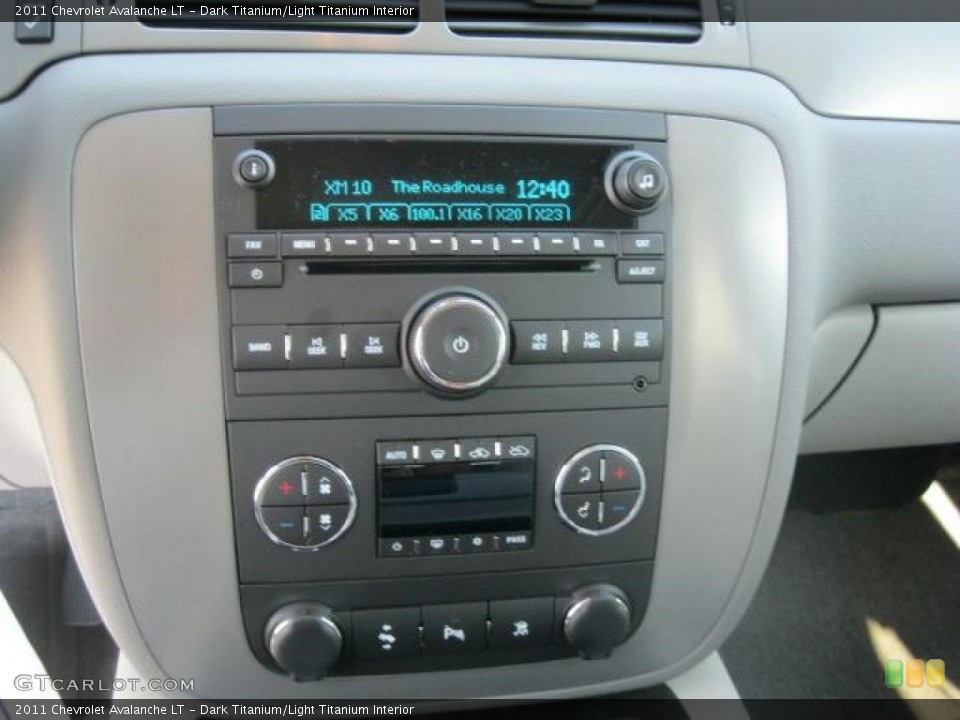 Dark Titanium/Light Titanium Interior Controls for the 2011 Chevrolet Avalanche LT #39408829