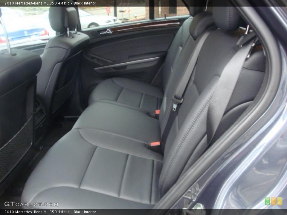 Black Interior Photo for the 2010 Mercedes-Benz ML 350 4Matic #39409393