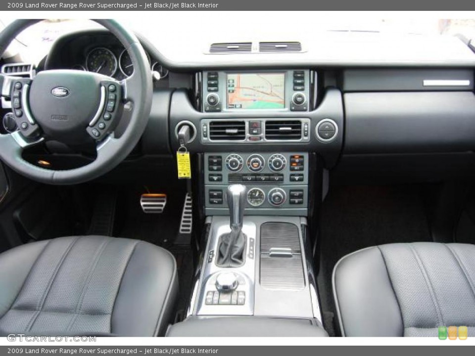 Jet Black/Jet Black Interior Dashboard for the 2009 Land Rover Range Rover Supercharged #39410317
