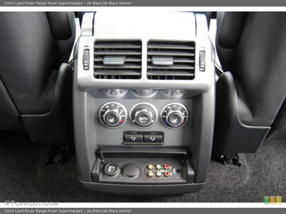 Jet Black/Jet Black Interior Controls for the 2009 Land Rover Range Rover Supercharged #39410737