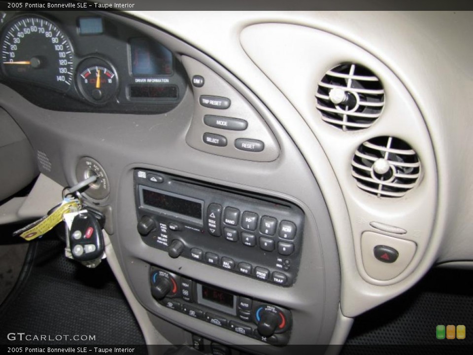 Taupe Interior Controls for the 2005 Pontiac Bonneville SLE #39411309