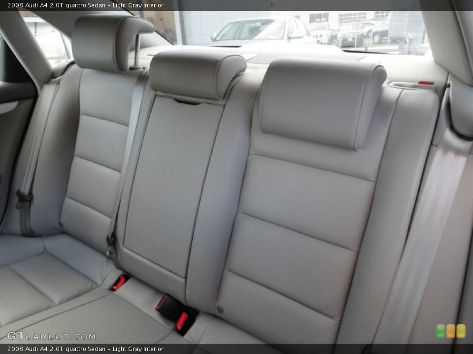 Light Gray Interior Photo for the 2008 Audi A4 2.0T quattro Sedan #39411321