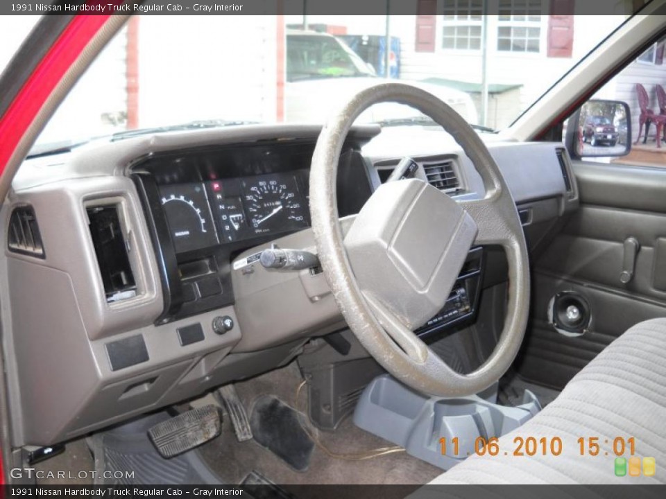 Gray Interior Photo for the 1991 Nissan Hardbody Truck Regular Cab  #39415653 | GTCarLot.com