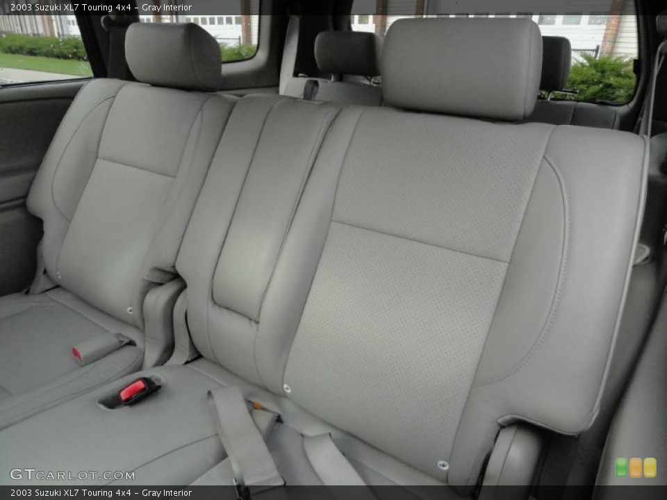 Gray Interior Photo for the 2003 Suzuki XL7 Touring 4x4 #39417781