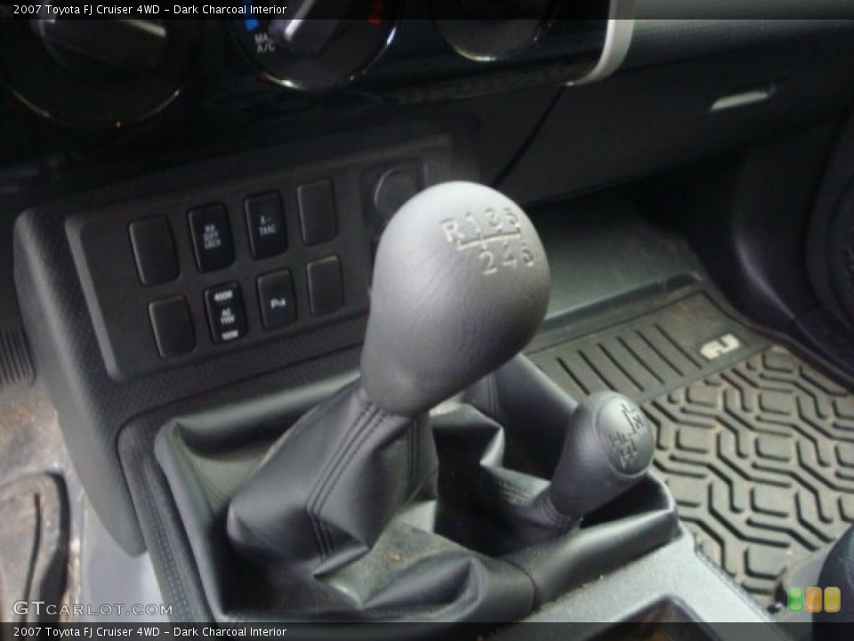 Dark Charcoal Interior Transmission for the 2007 Toyota FJ Cruiser 4WD #39418937