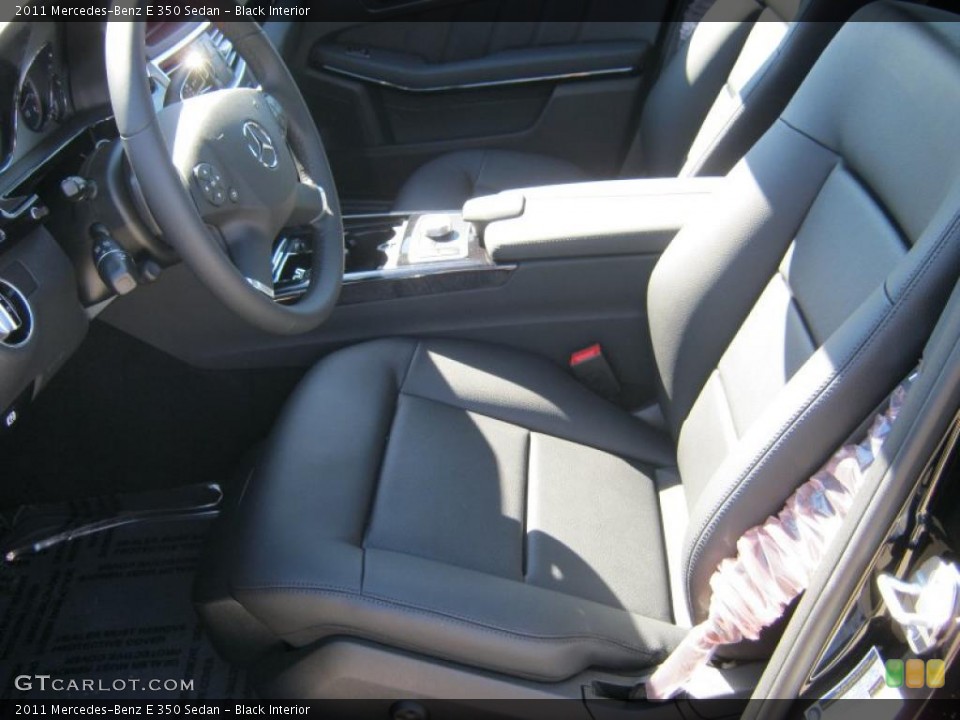 Black Interior Photo for the 2011 Mercedes-Benz E 350 Sedan #39421790