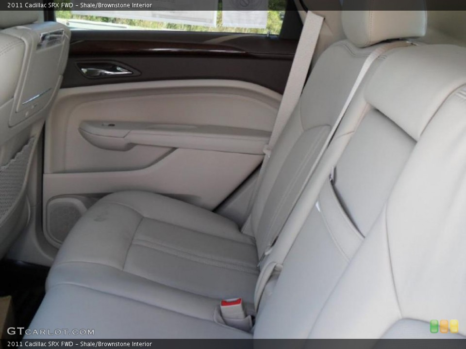 Shale/Brownstone Interior Photo for the 2011 Cadillac SRX FWD #39421974