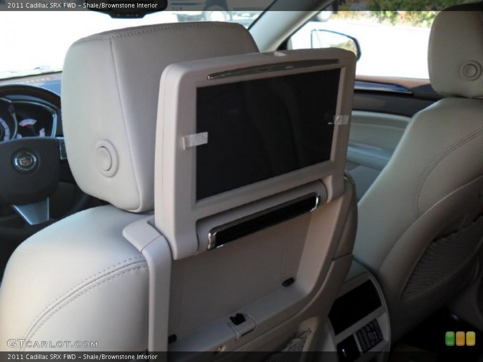 Shale/Brownstone Interior Controls for the 2011 Cadillac SRX FWD #39422006