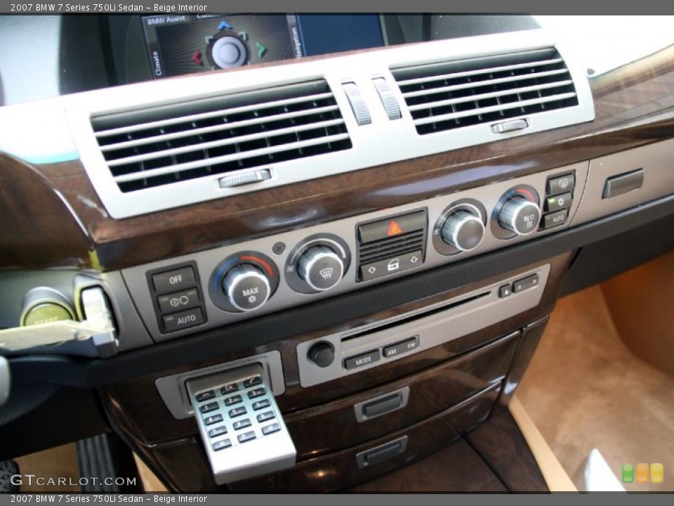 Beige Interior Controls for the 2007 BMW 7 Series 750Li Sedan #39422410