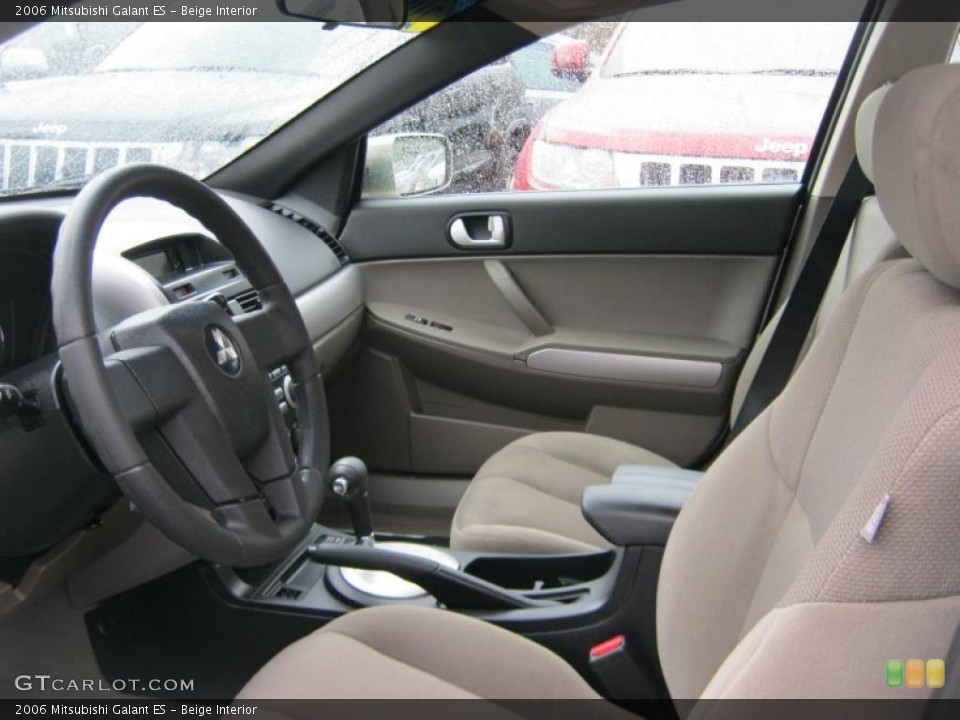 Beige Interior Photo for the 2006 Mitsubishi Galant ES #39423070
