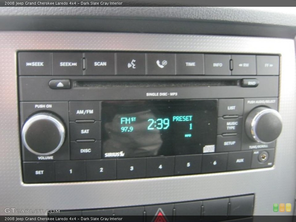 Dark Slate Gray Interior Controls for the 2008 Jeep Grand Cherokee Laredo 4x4 #39423330