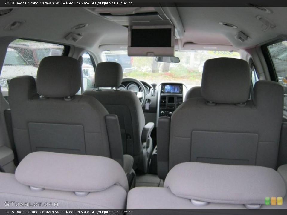 Medium Slate Gray/Light Shale Interior Photo for the 2008 Dodge Grand Caravan SXT #39423914