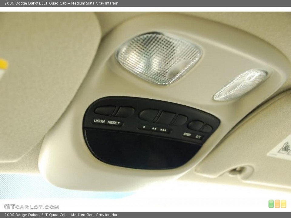 Medium Slate Gray Interior Controls for the 2006 Dodge Dakota SLT Quad Cab #39424406