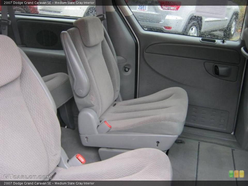 Medium Slate Gray Interior Photo for the 2007 Dodge Grand Caravan SE #39424470
