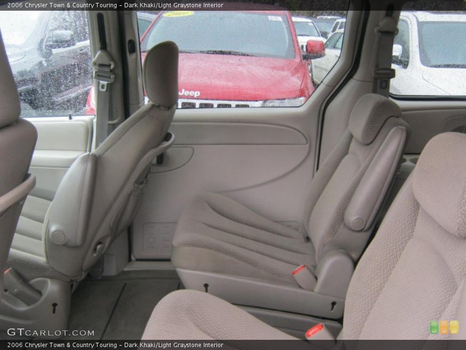 Dark Khaki/Light Graystone Interior Photo for the 2006 Chrysler Town & Country Touring #39424934
