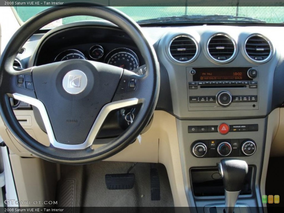 Tan Interior Dashboard for the 2008 Saturn VUE XE #39426262