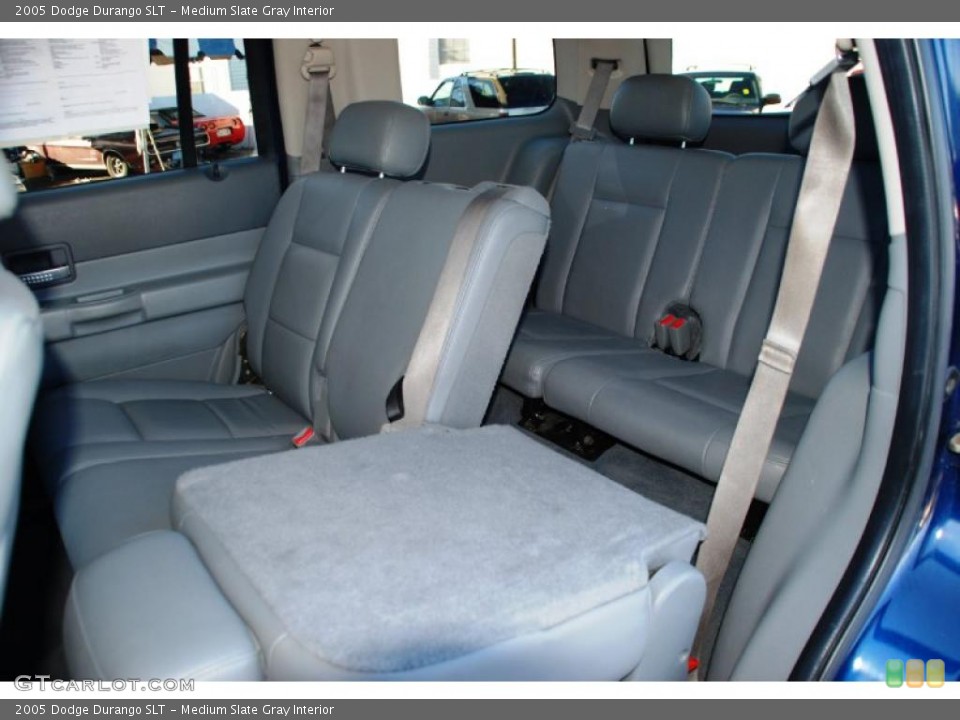 Medium Slate Gray Interior Photo for the 2005 Dodge Durango SLT #39427930
