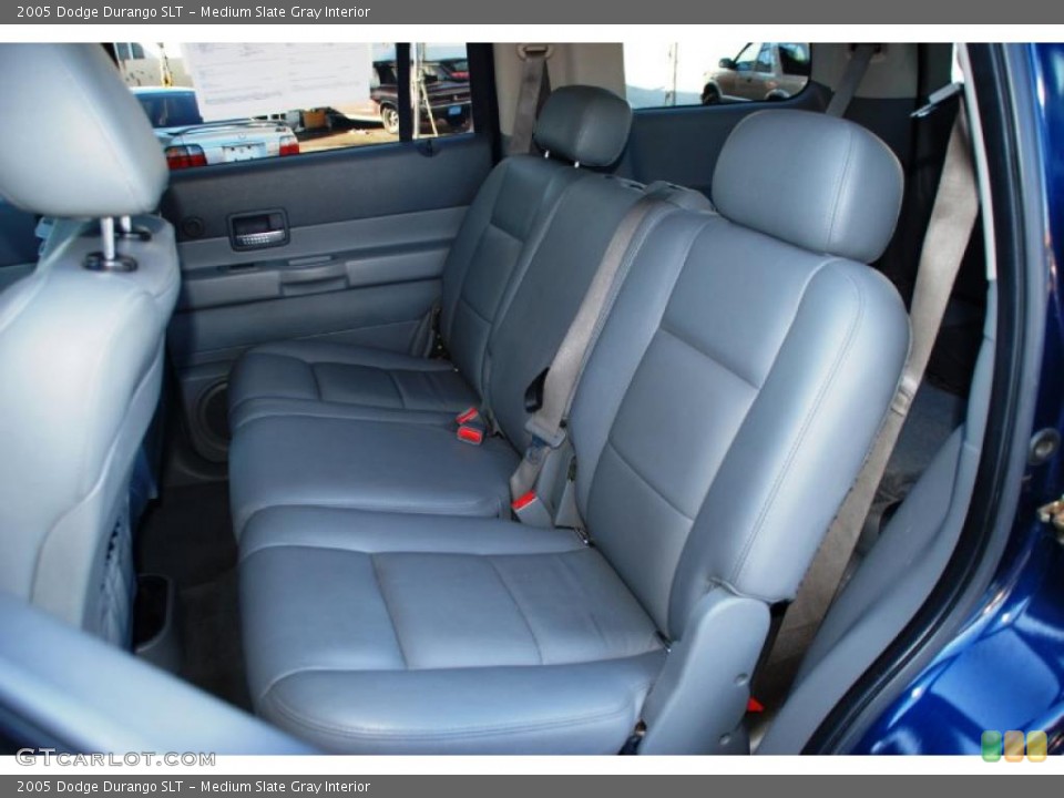 Medium Slate Gray Interior Photo for the 2005 Dodge Durango SLT #39427946