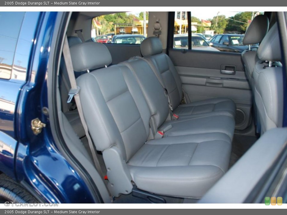 Medium Slate Gray Interior Photo for the 2005 Dodge Durango SLT #39427962