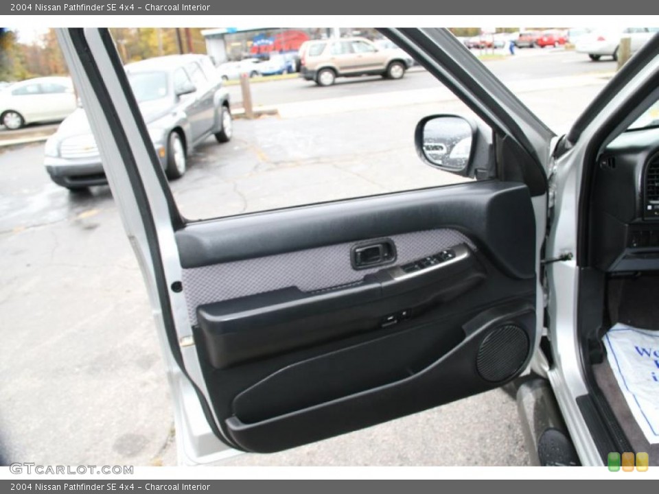 Charcoal Interior Door Panel for the 2004 Nissan Pathfinder SE 4x4 #39428278