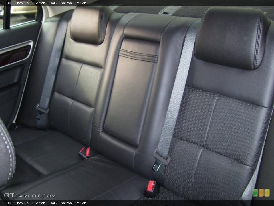 Dark Charcoal Interior Photo for the 2007 Lincoln MKZ Sedan #39428626