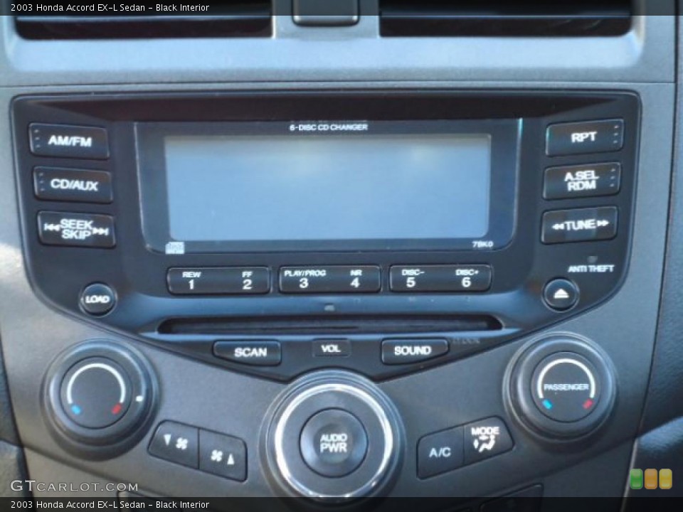 Black Interior Controls for the 2003 Honda Accord EX-L Sedan #39429446