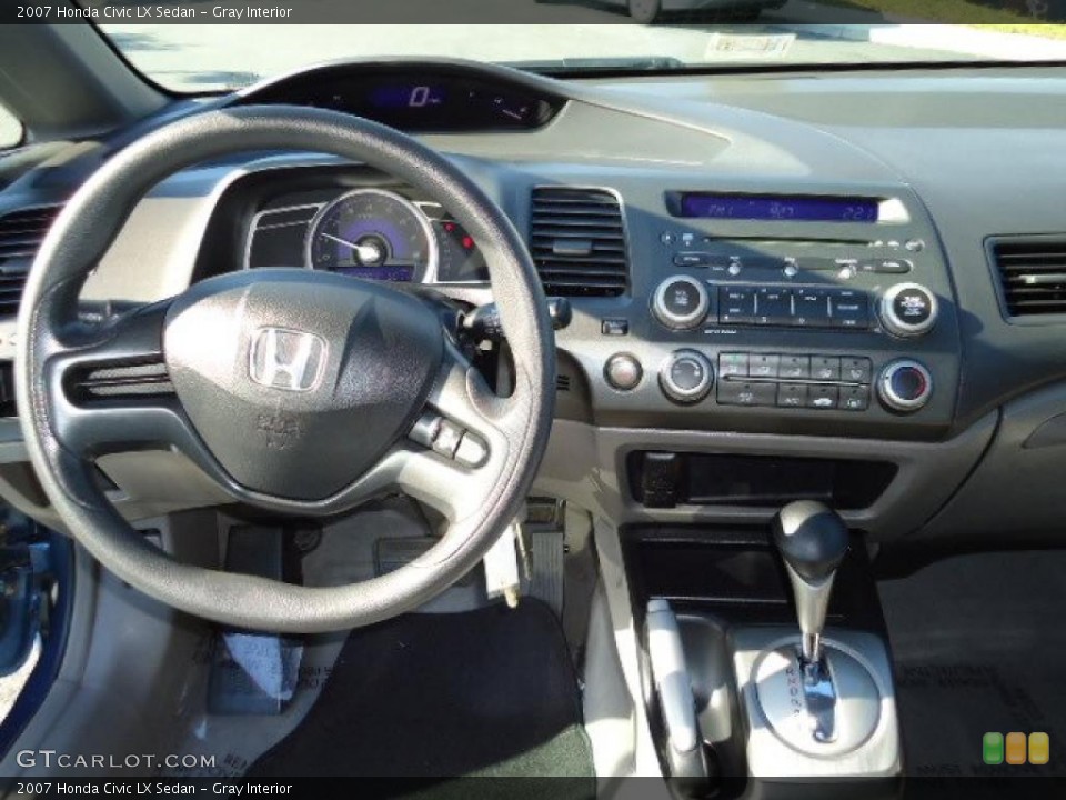 Gray Interior Dashboard for the 2007 Honda Civic LX Sedan #39429552