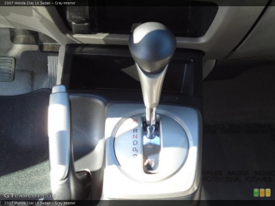 Gray Interior Transmission for the 2007 Honda Civic LX Sedan #39429574