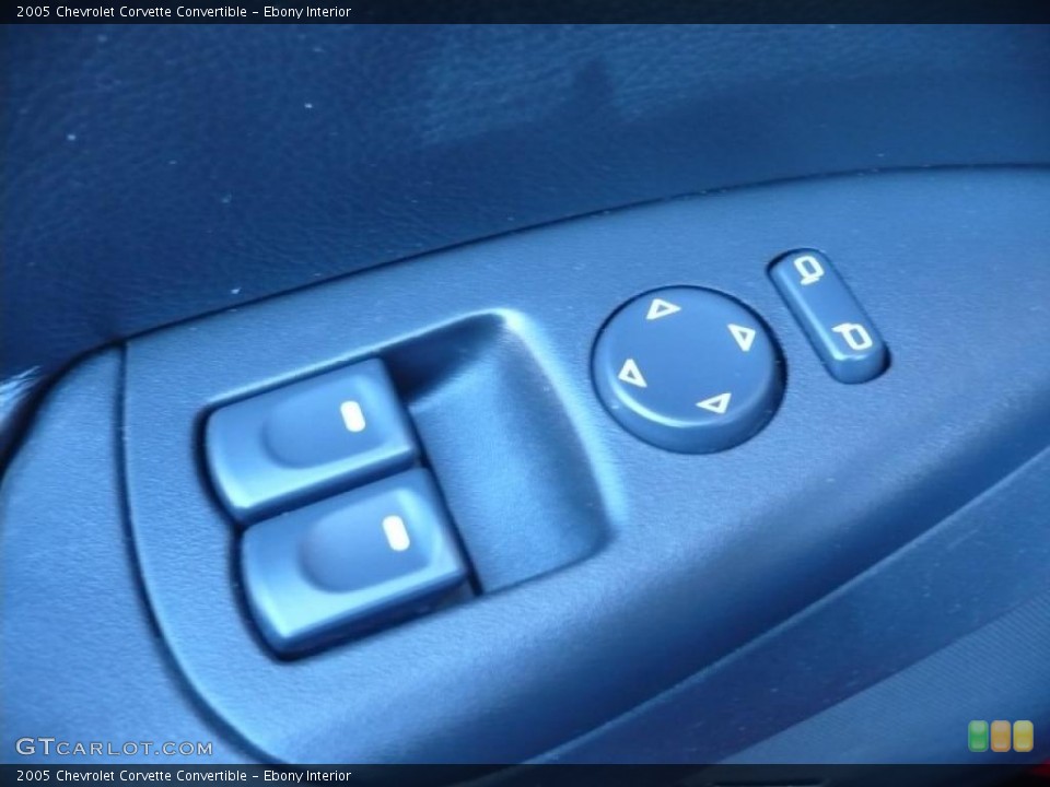 Ebony Interior Controls for the 2005 Chevrolet Corvette Convertible #39430133